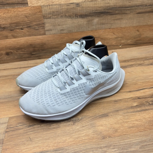 Nike Air Zoom Pegasus 37 Womens 8 Running Shoes Athletic Sneakers BQ9647-009 - Picture 2 of 9